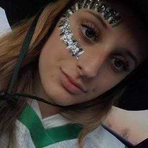 Meet your Posher, Kaylyn